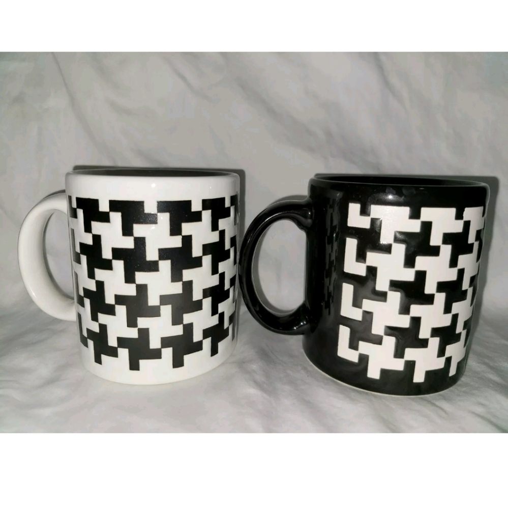 Waechtersbach W. Germany Houndstooth Mugs